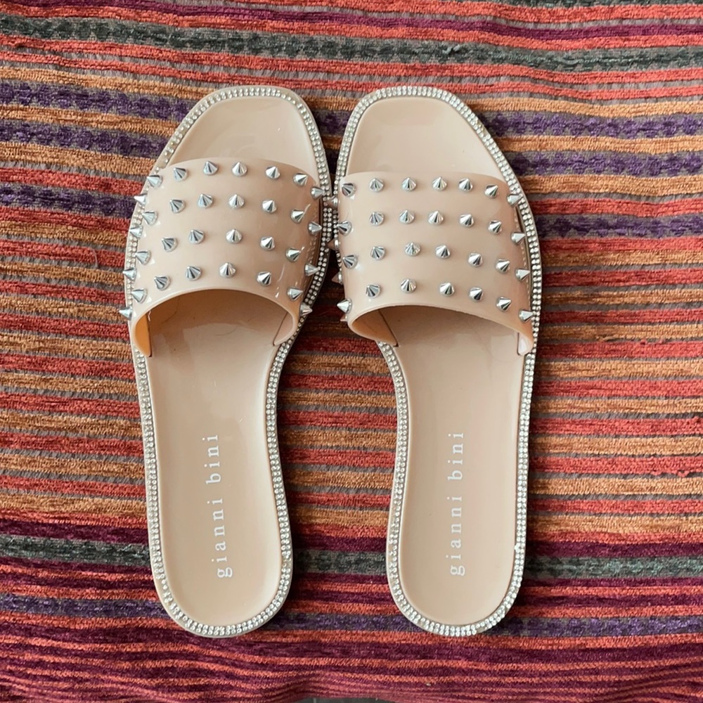 Gianni bini spiked bling slides